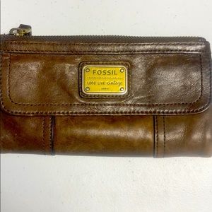 Fossil wallet